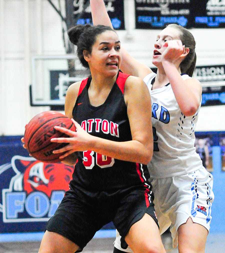 spl0119 Patton basketball 2.jpg